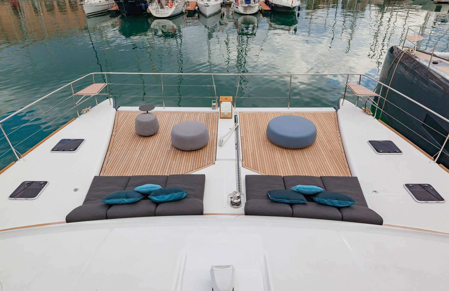 ultra yacht catamaran